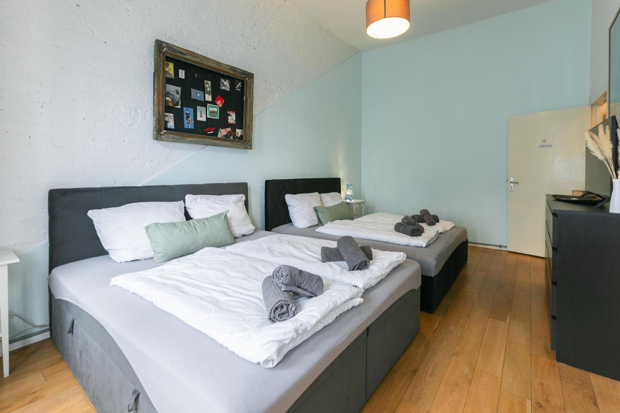 Blue Chili 30 - Industrial Chic Im Coolen Wedding - Bis 7 Personen Apartment Берлин Екстериор снимка