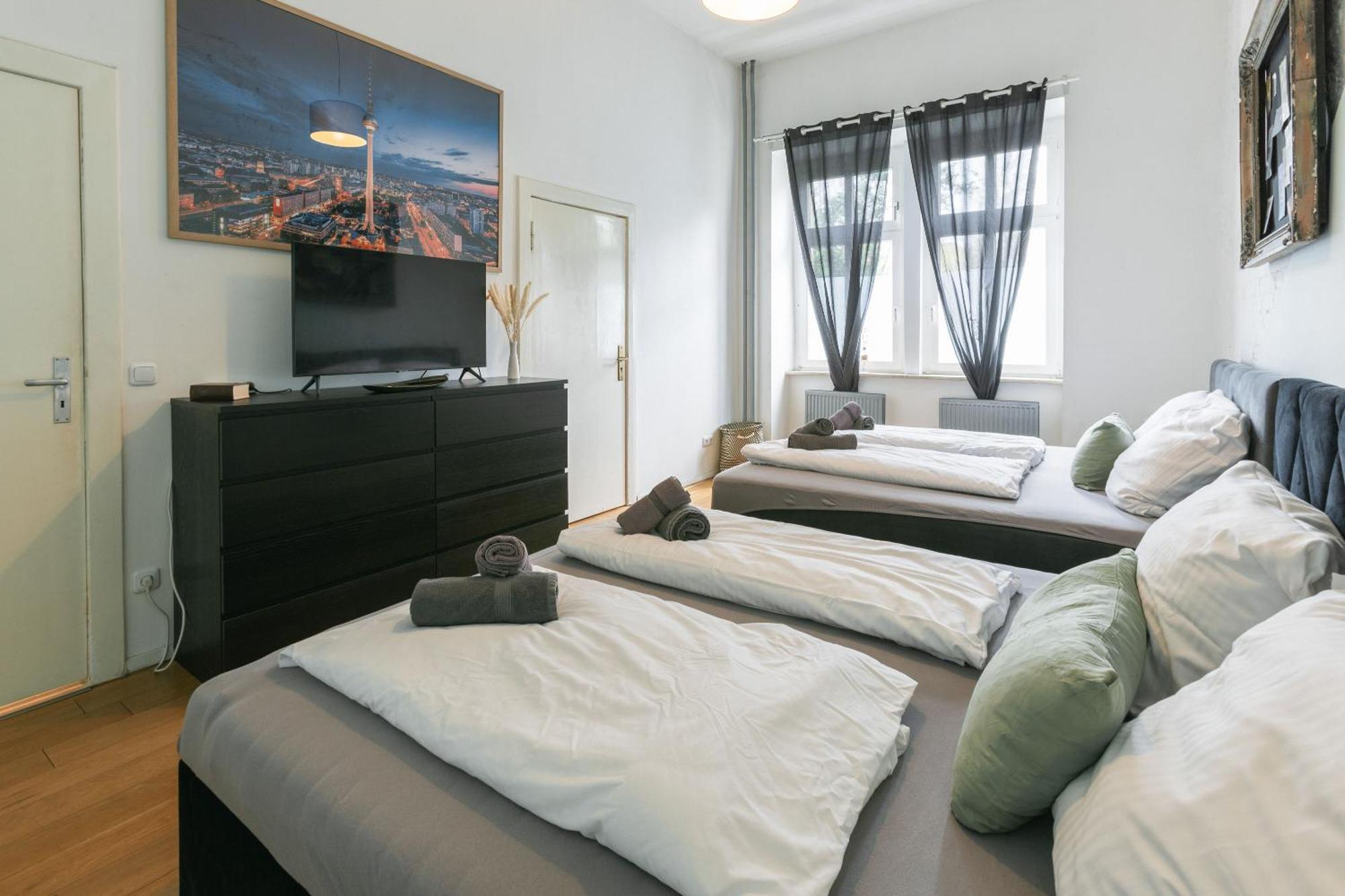Blue Chili 30 - Industrial Chic Im Coolen Wedding - Bis 7 Personen Apartment Берлин Екстериор снимка